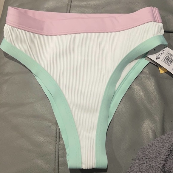 0224 NEW Roxy High Waisted White Bikini Bottom - Picture 6 of 7
